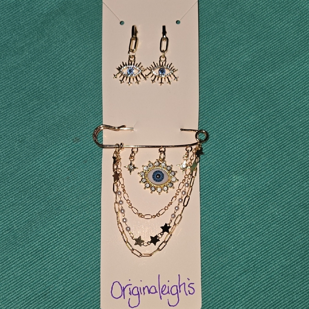 Elegant Gold and Blue Dangle Earrings with Intricate Design